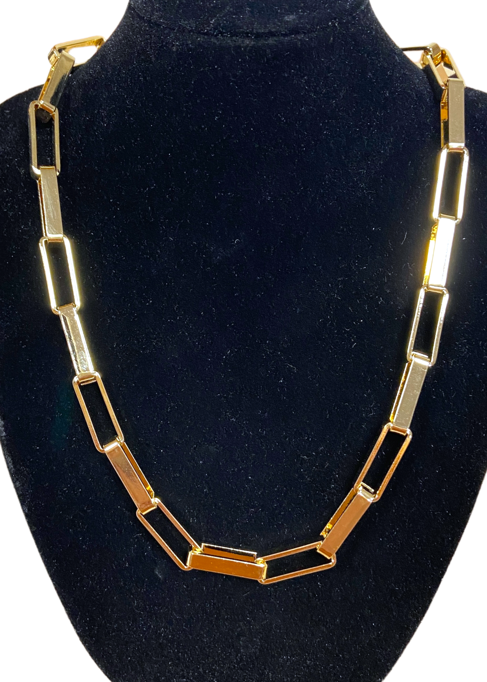 Sophie Ratner Jewelry Chunky Flat Oval Chain Necklace on Marmalade | The  Internet's Best Brands