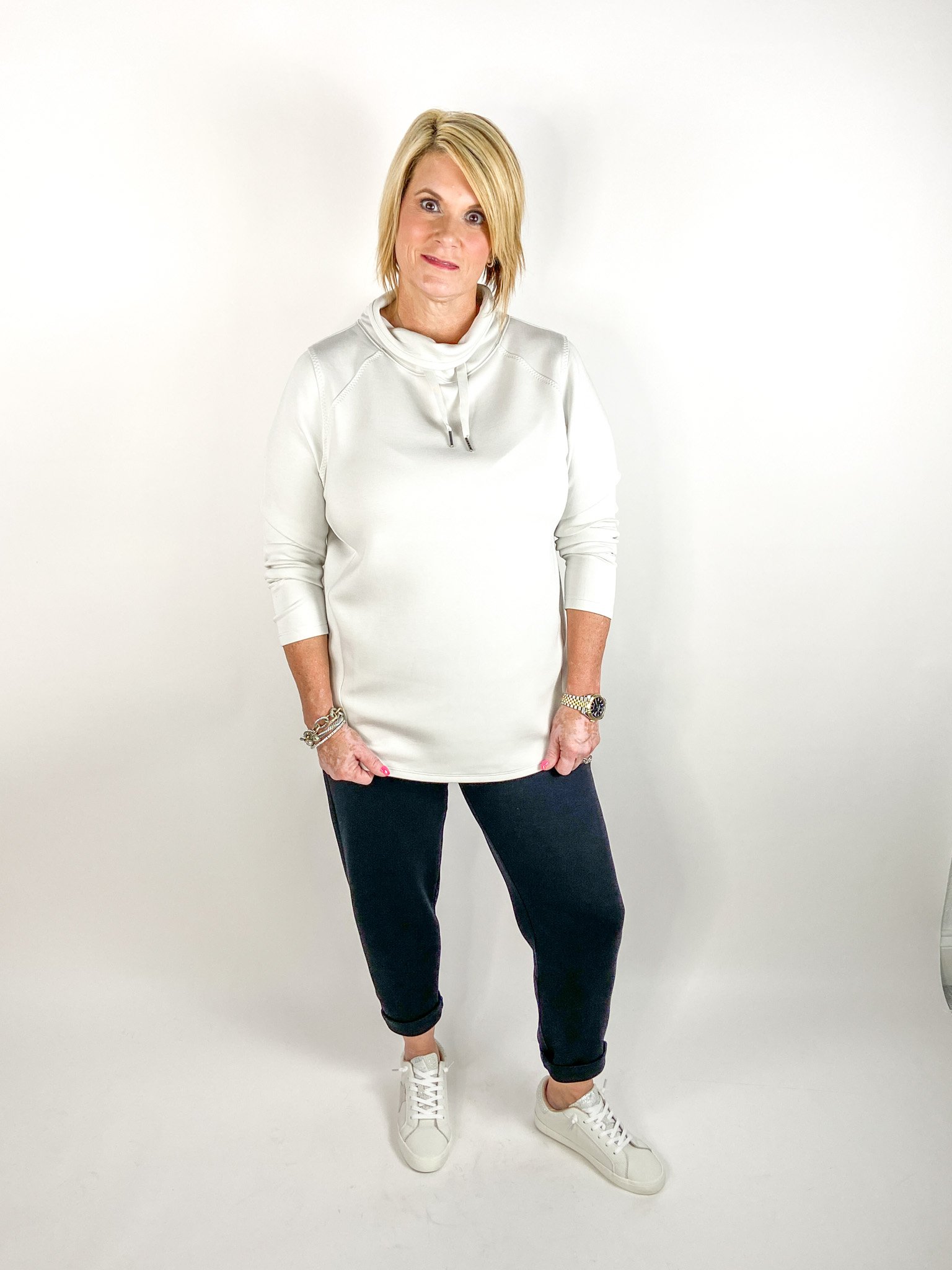 JDB Spanx | AirEssentials Pullover