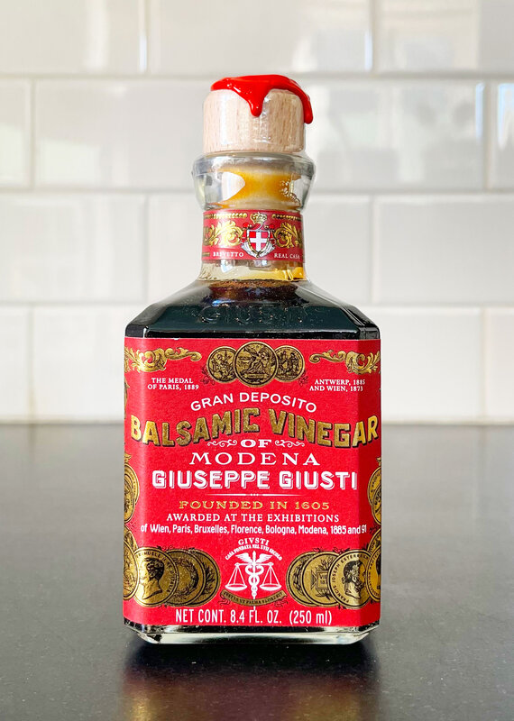 Mercato di Bellina Giusti 12 Year Balsamic Vinegar of Modena