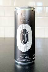 Eins Zwei Zero Pinot Noir