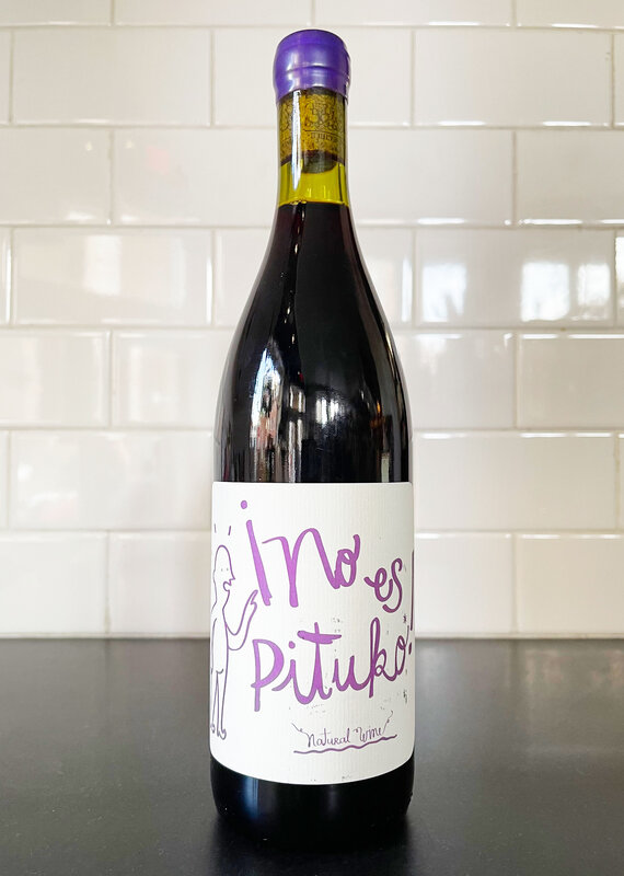 Echeverria No Es Pituko Carignan