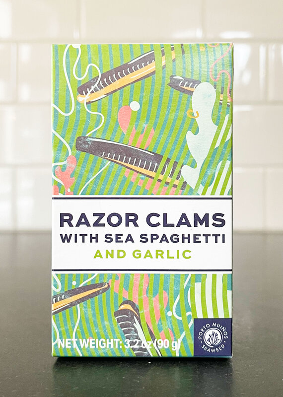 Medineterranean Porto-Muinos Razor Clams with Sea Spaghetti & Garlic