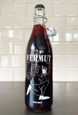 Local Operator Cueva Nueva Red Vermouth NV