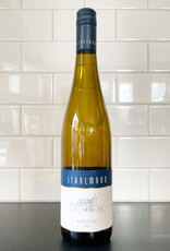Local Operator Stadlmann Riesling 2021