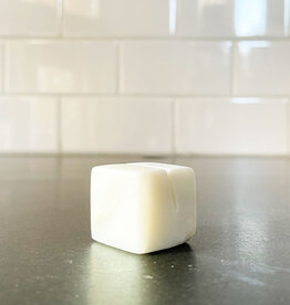 White Marble Cube Placecard Holder