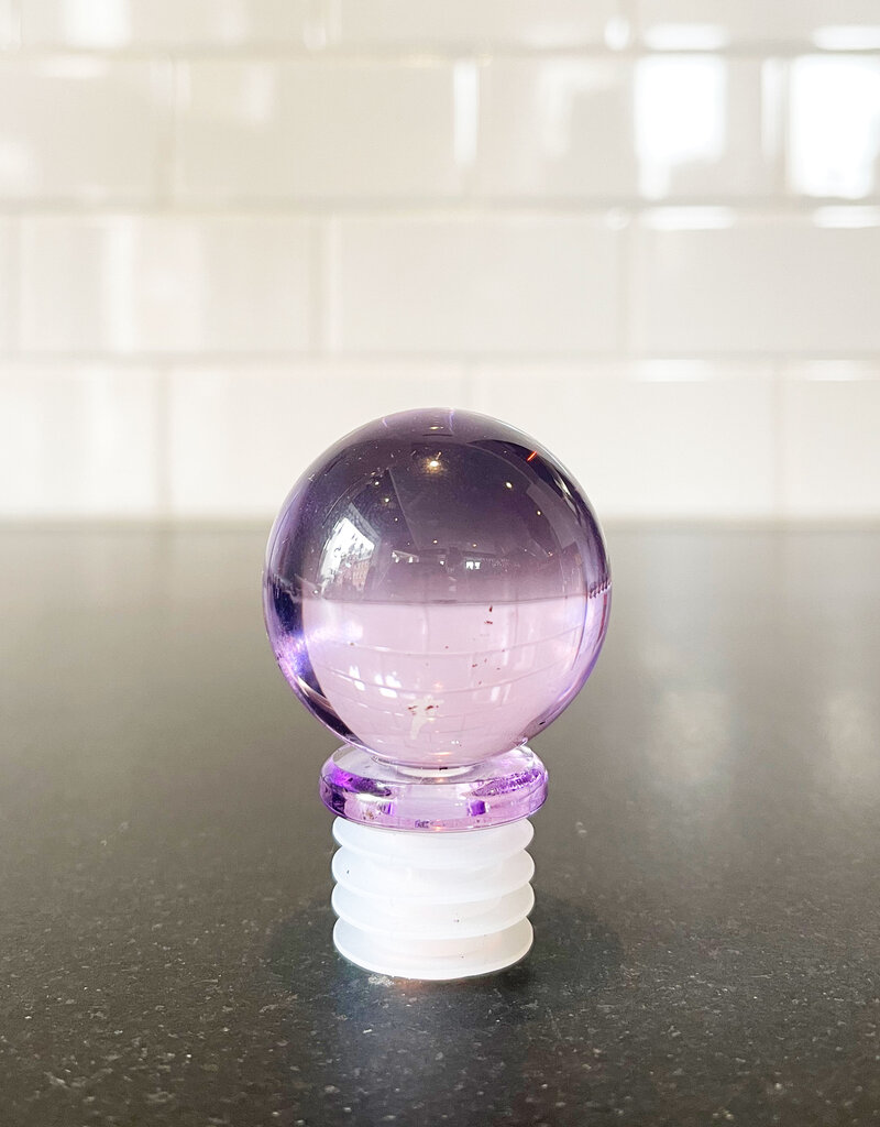 Here's How Lilac Bottle Stopper