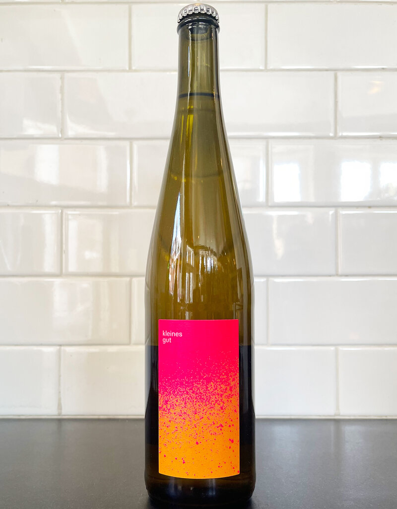 Nomadic Distribution Kleines Gut Vin de Soif Blanc 2023