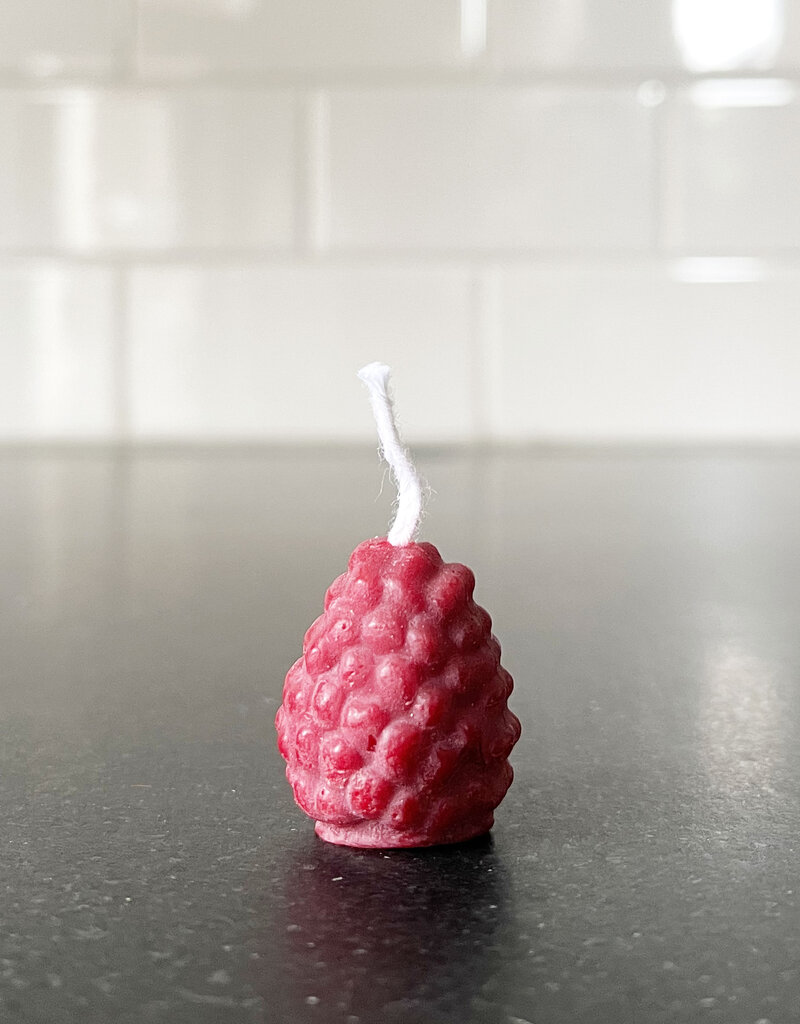 Scandles Raspberry Candle