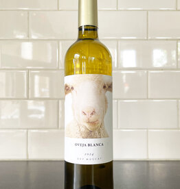 Bodegas y Vinedos Fontana Oveja Blanca Dry Muscat