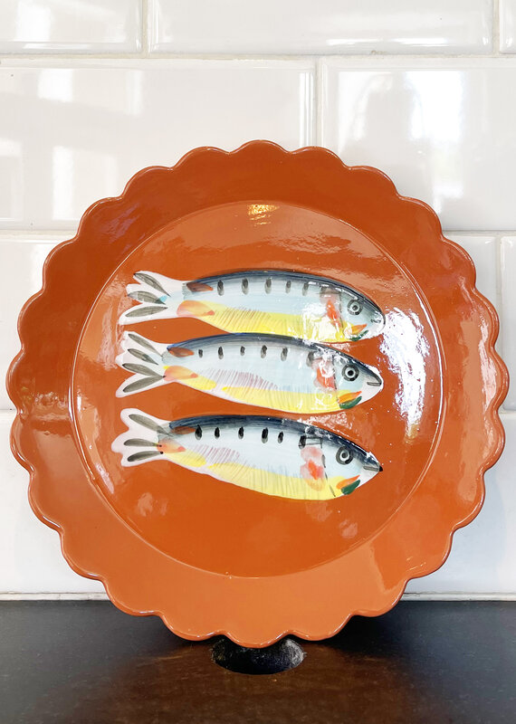 Co. House Designs Scalloped Edge Fish Dish