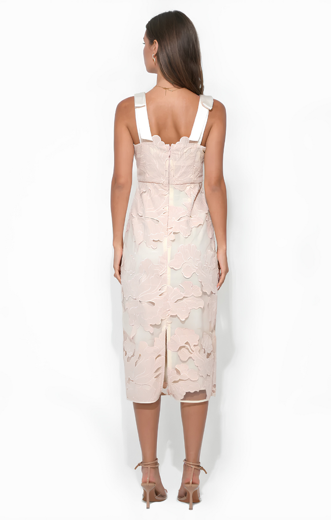 Adelyn Rae F262D6987 Adelyn Rae Gabriella Dress
