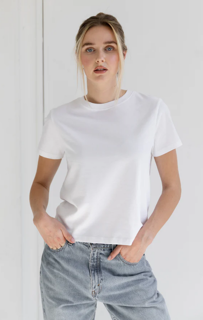 Brunette The Label BTLT028 Brunette The Label Paris Tee