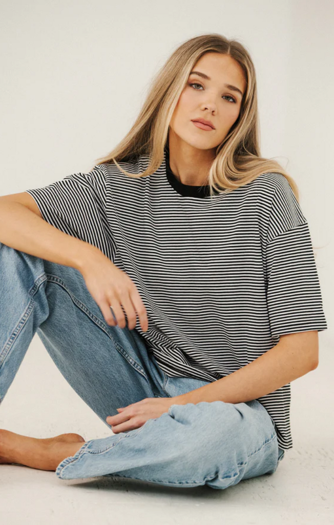 Brunette The Label BTLT027 Brunette The Label Boxy Tee