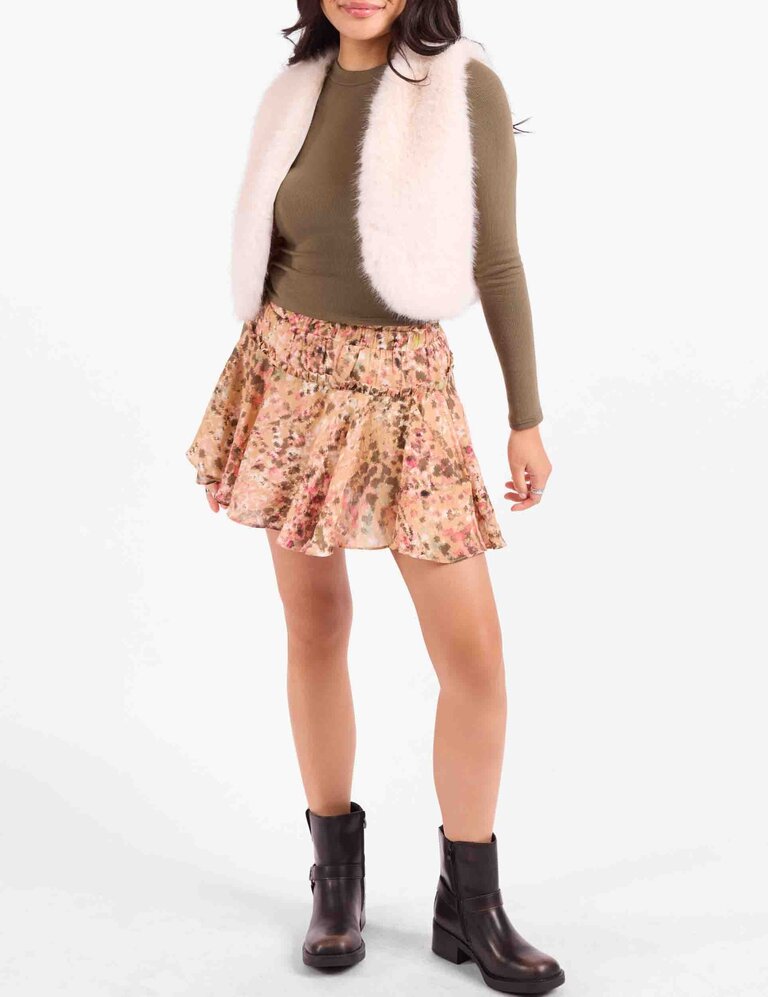 Sadie and Sage AJ3541 Sadie and Sage Senna Faux Fur Vest
