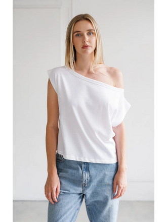 Brunette The Label Off The Shoulder Tee