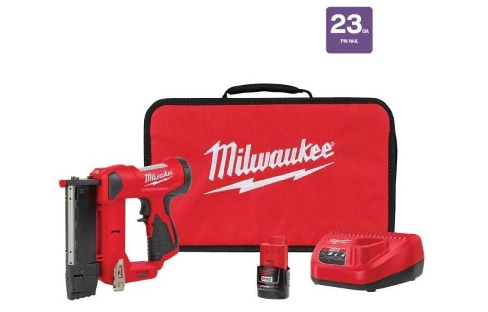 (New) MILWAUKEE M12 12-Volt 23-Gauge Lithium-Ion Cordless Pin Nailer Kit with 1.5 Ah Battery, Charger and Tool Bag