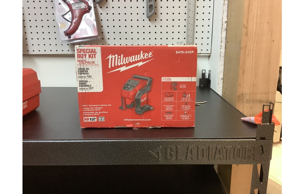 (New) Milwaukee M12 12-Volt Lithium-Ion Cordless Compact Inflator with 2.0 Ah Battery and Charger