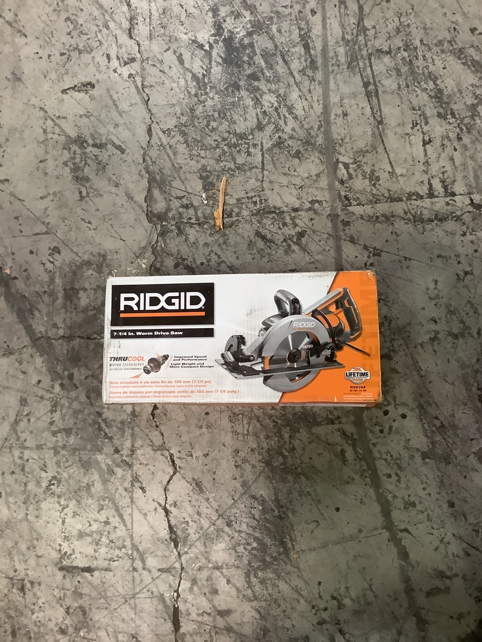 RIDGID R32104 THRUCOOL 15 Amp 7-1/4 in. Worm Drive Circular Saw Discount  Depot