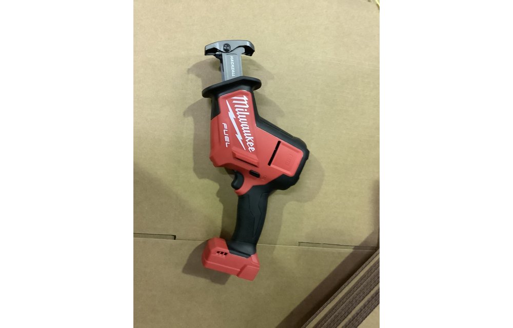 (New) Milwaukee 2719-20 M18 FUEL 18-Volt Lithium-Ion Brushless Cordless HACKZALL Reciprocating Saw