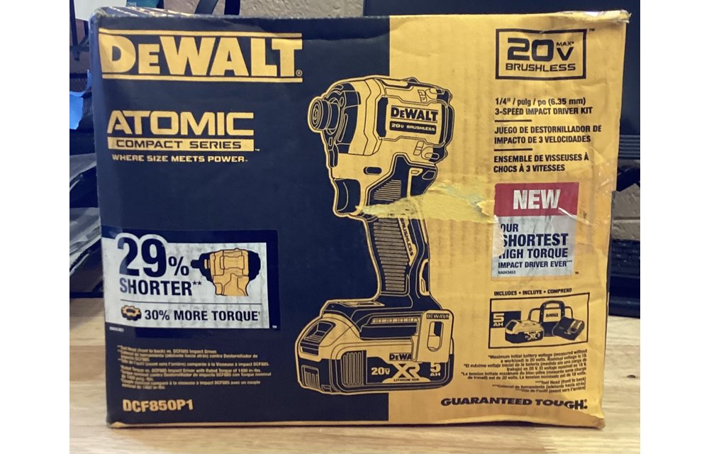 DEWALT ATOMIC 20 Volt MAX Lithium Ion Cordless Impact Driver Kit New Discount Depot