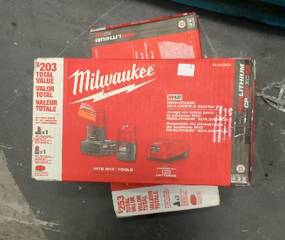 Kit Batterie et Chargeur Milwaukee M12 NRG-602