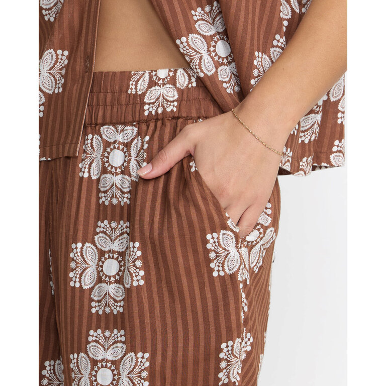 RVCA RVCA - W's Bandana Floral Short Chocolate