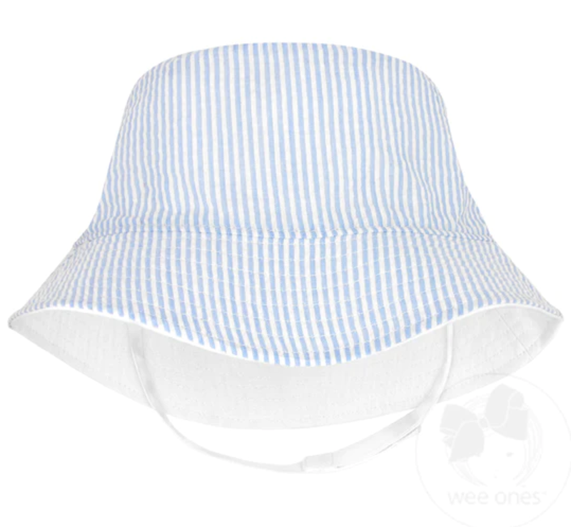 Wee Ones Reversible Seersucker Bucket Hat with Straps