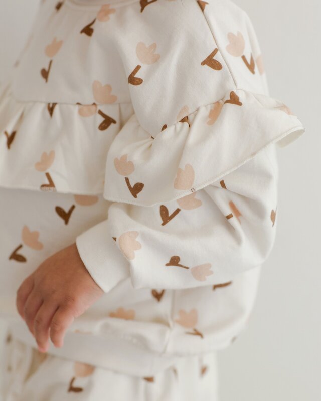 Quincy Mae Quincy Mae Tulip Ruffle Fleece Set