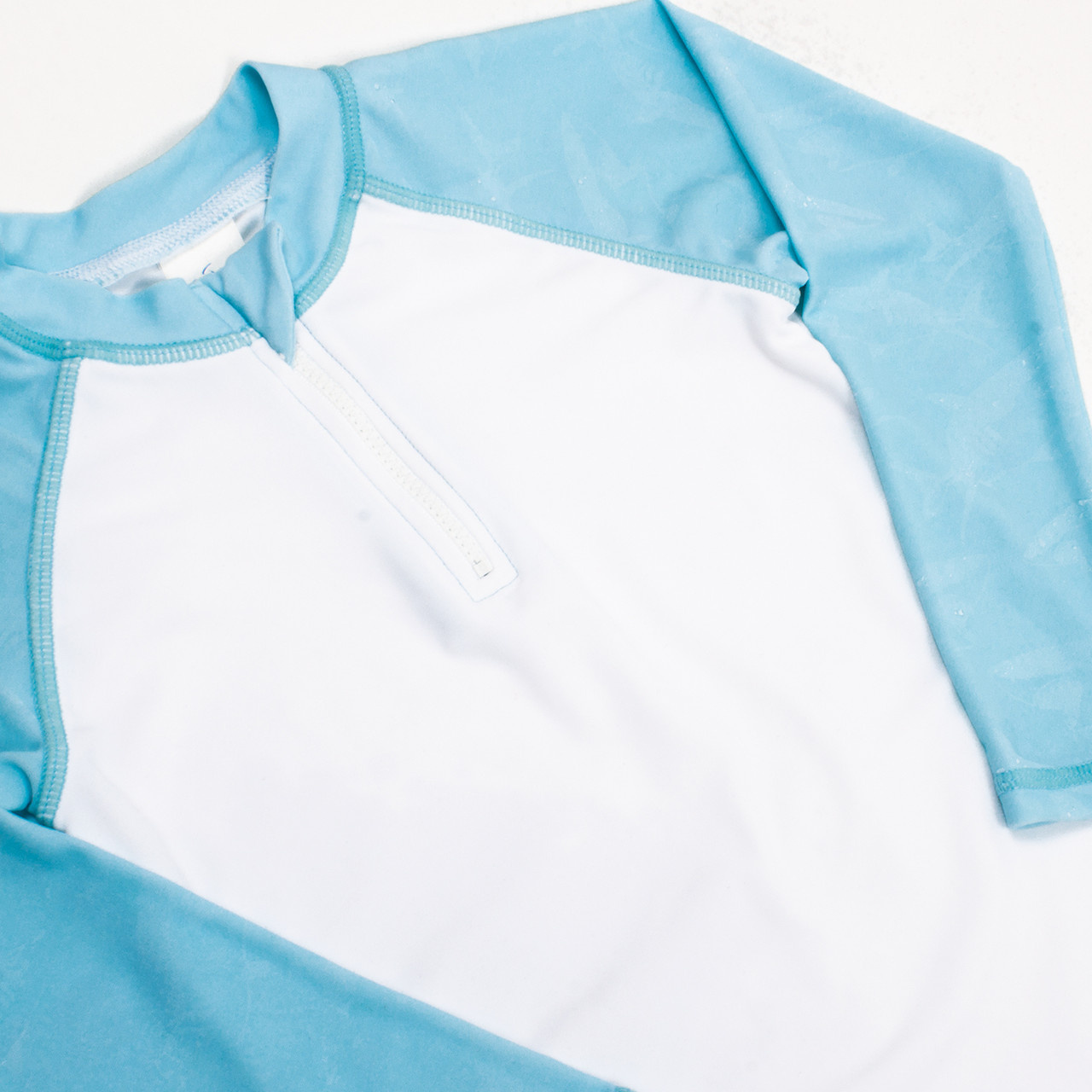 Shade Critters Shade Critters Water Appearing Sharks Rashguard