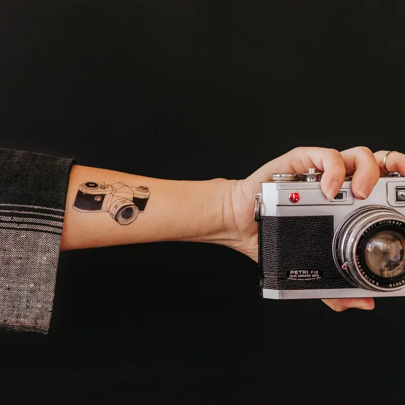 Tattly Tattly Classic Camera Tattoo Pair