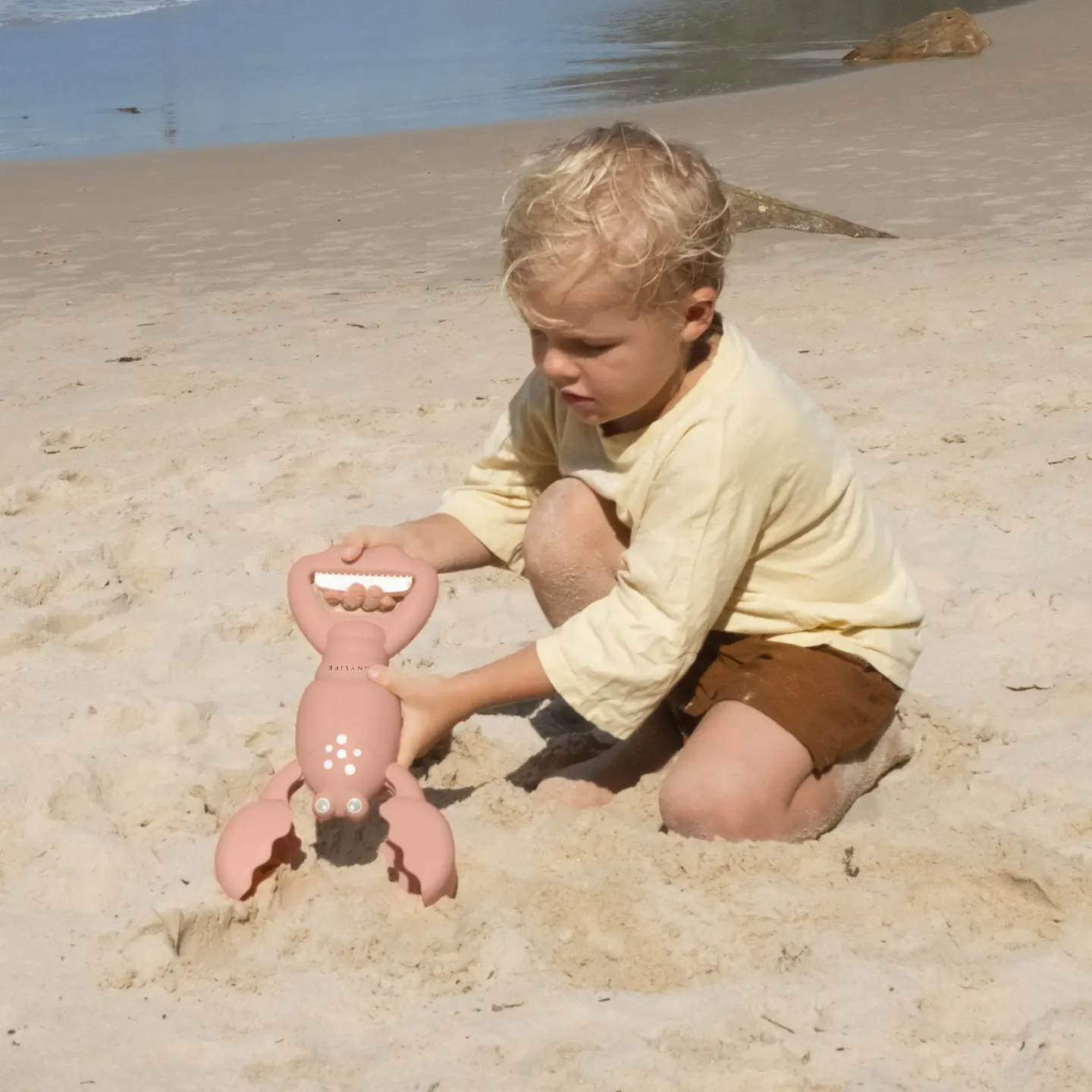 Sunny Life Sunny Life Sand Claws Lobster Coral