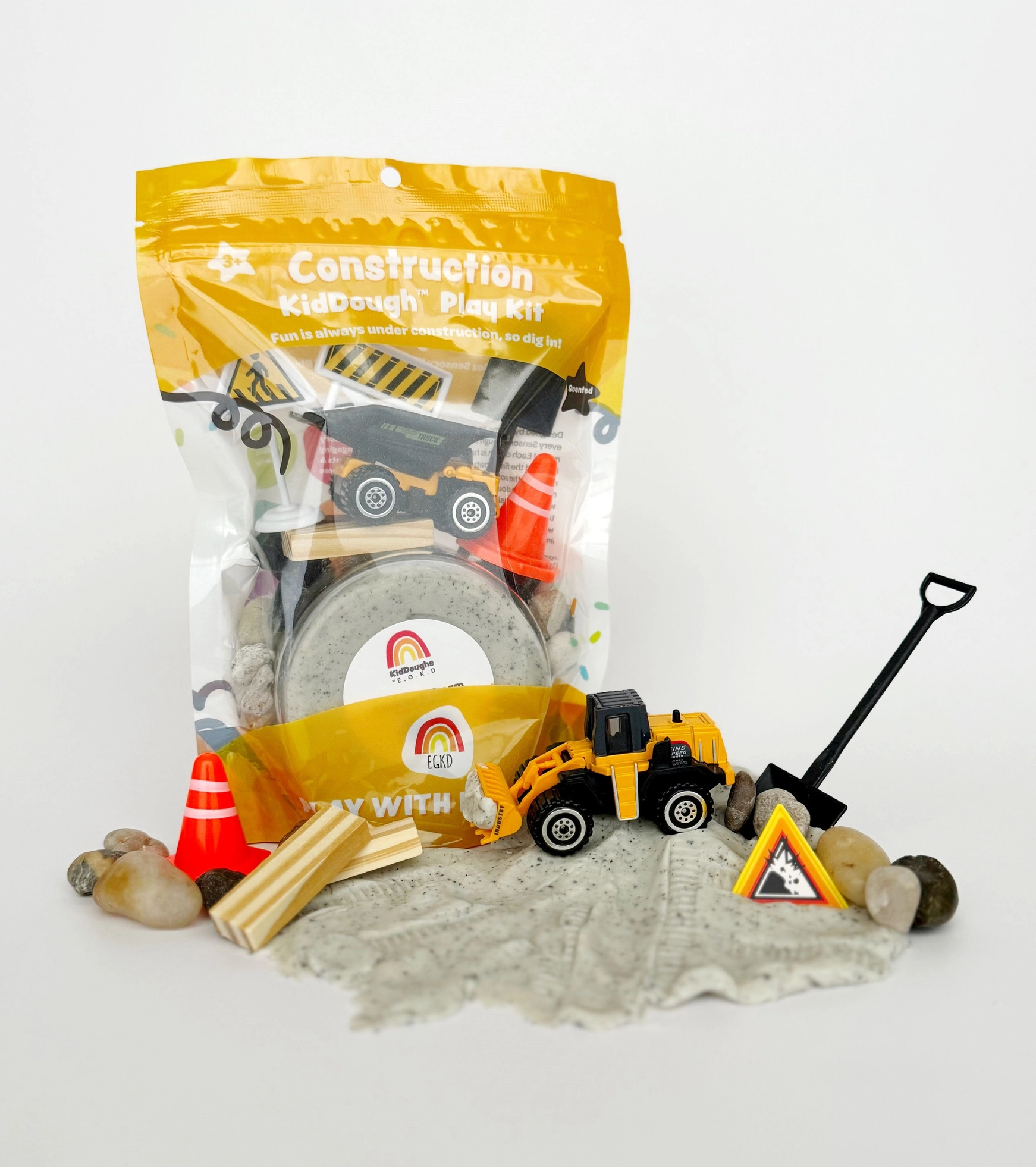 Earth Grown KidDoughs Construction (Cookies & Cream) Kiddough Play Kit