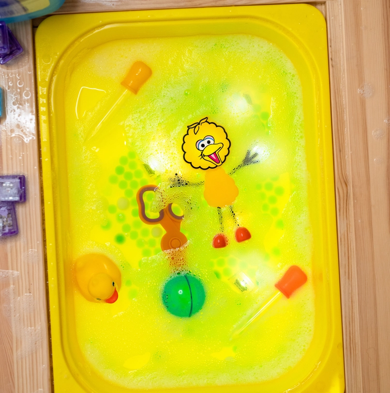 Glo Pals Big Bird - Light Up Pal & Cubes