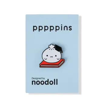 Noodoll Noodoll Enamel Pin - Graduation Ricebao - White Bao