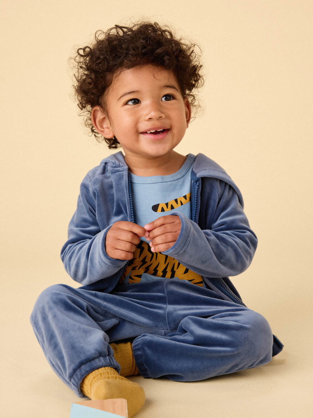 Tea Collection Tea Easy Fit Velour Jogger