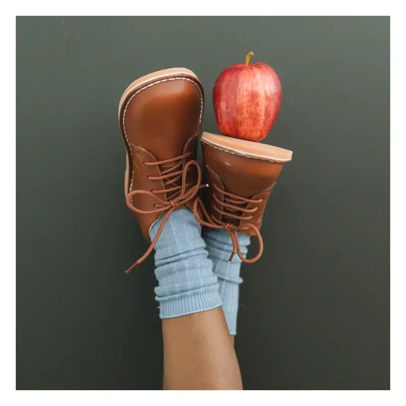 L'Amour L'Amour Tuck Mid-Top Lace Up Shoe