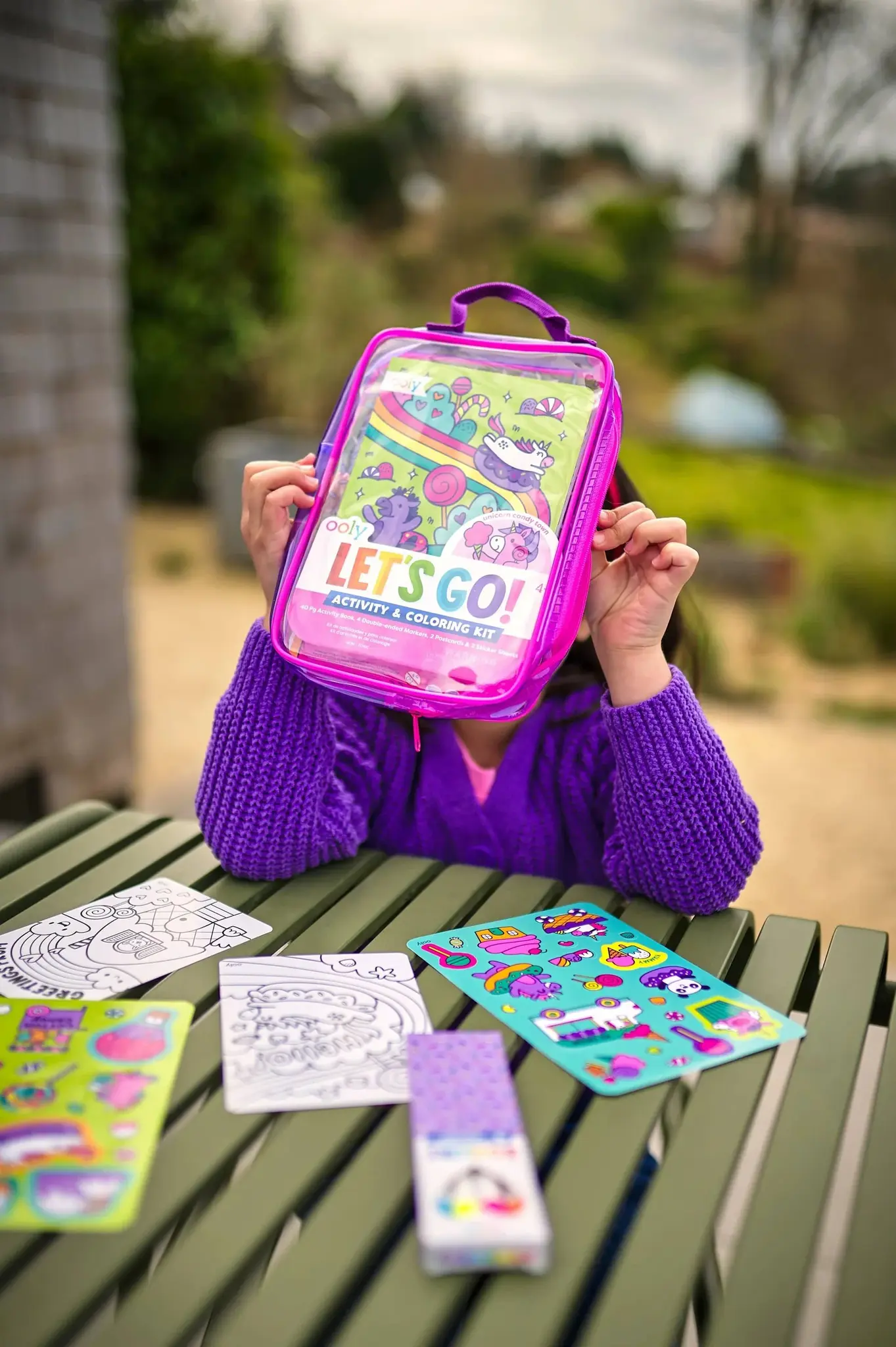 ooly Let's Go!: Activity & Coloring Kit - Unicorn Candy Town