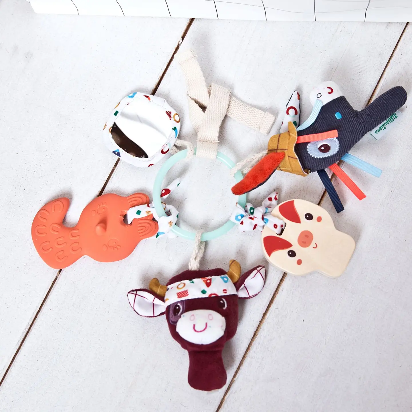 Janod Janod Farm Sensory Keyring