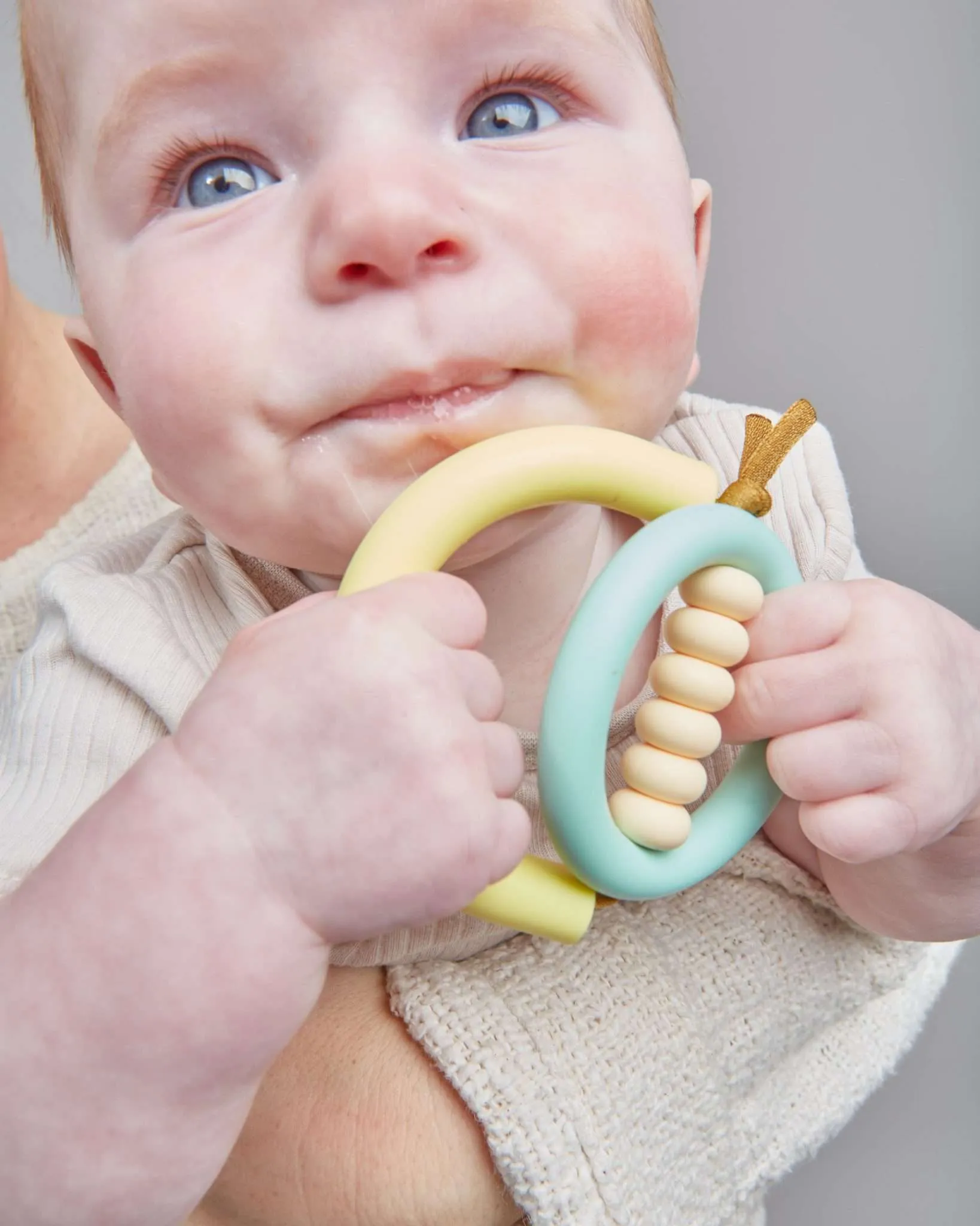 January Moon January Moon Dewdrop Orbit Teether