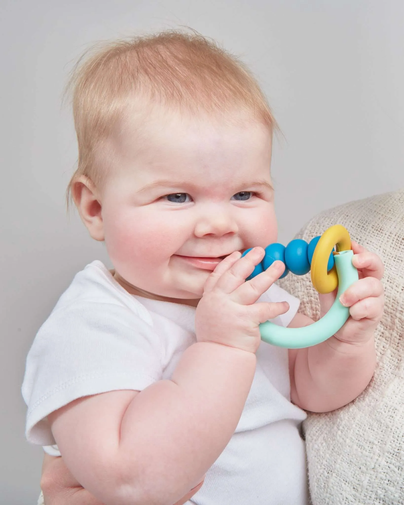January Moon January Moon Pacific Arch Ring Teether