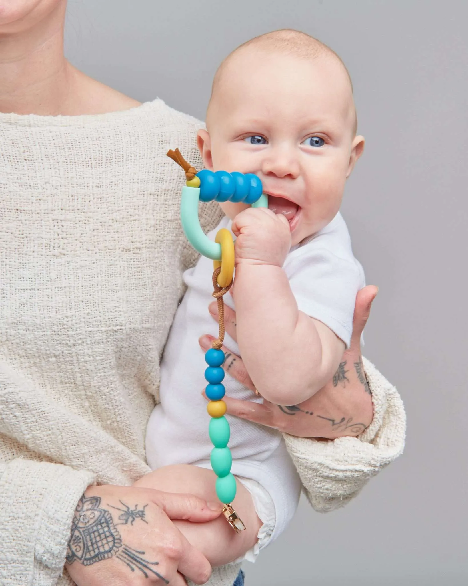 January Moon January Moon Pacific Teether Clip