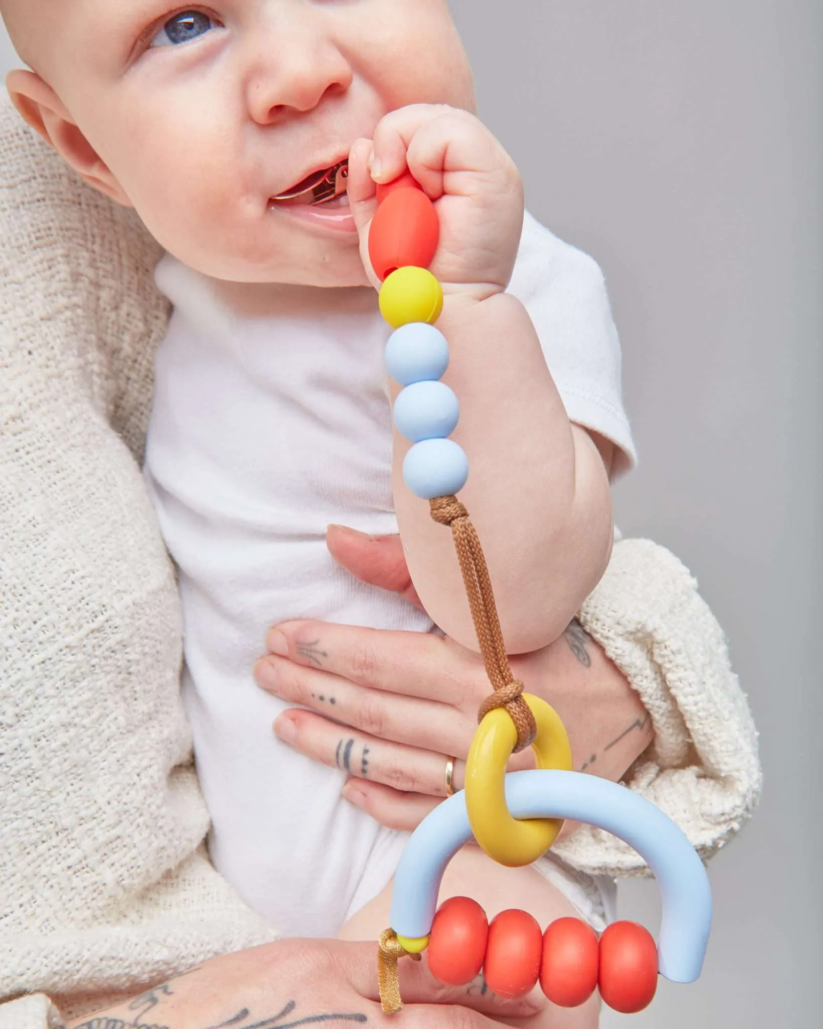 January Moon January Moon Primary Arch Ring Teether