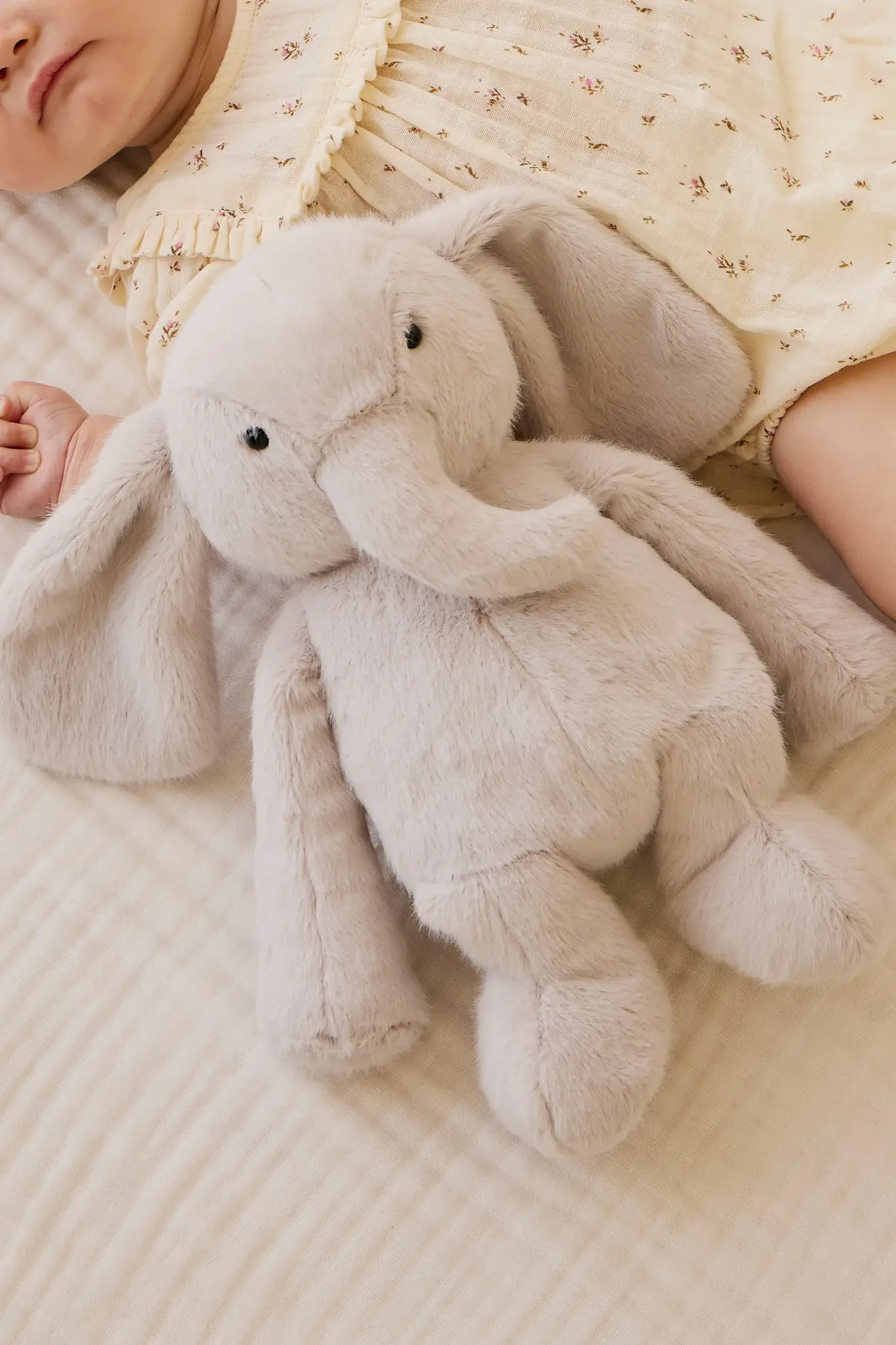 Jamie Kay Jamie Kay Snuggle Bunnies - Olive The Elephant
