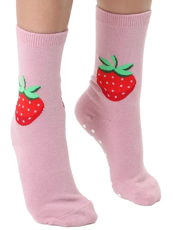 Living Royal 3D Packaged Crew Socks - Strawberry - Pink