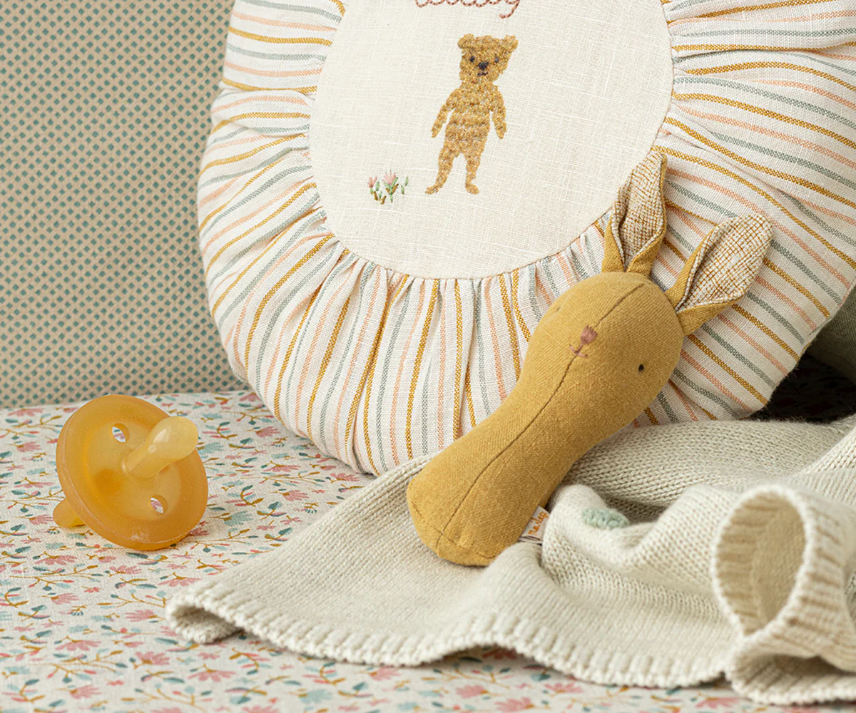 maileg Maileg Lullaby friends, Bunny rattle - Dusty  yellow