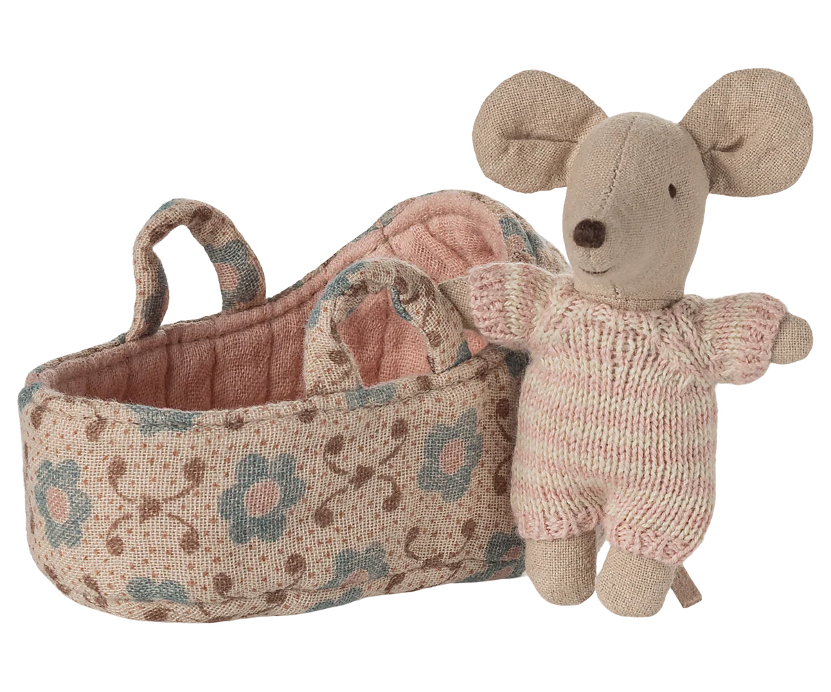 maileg Maileg Baby mouse in carry cot - Rose
