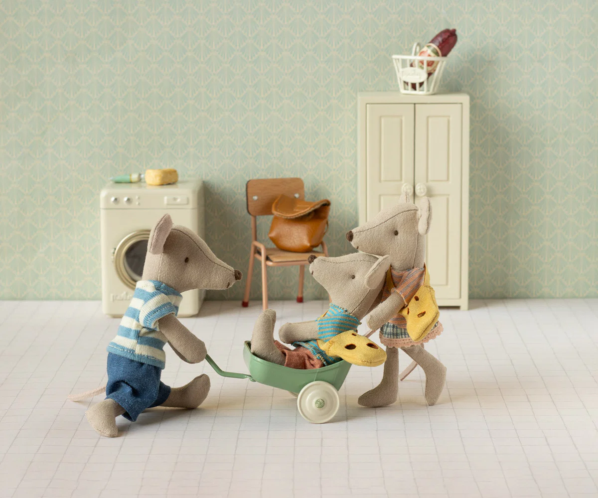 maileg Maileg Little sister mouse with bag