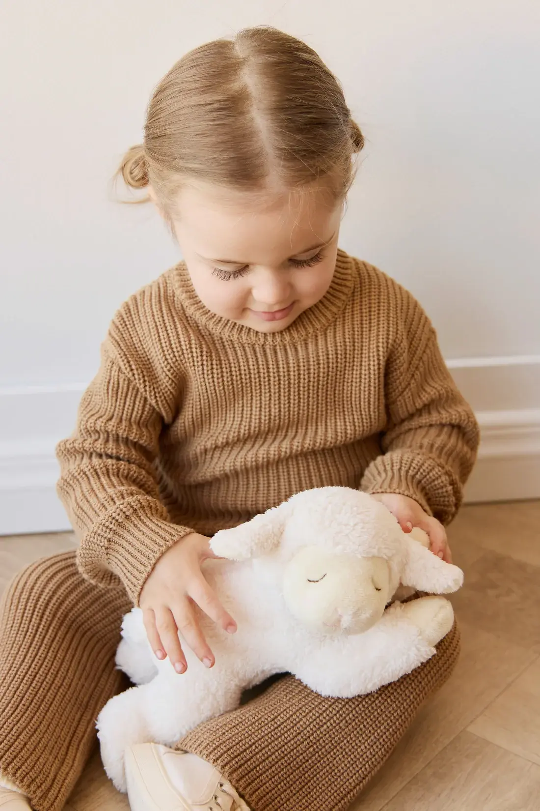 Jamie Kay Jamie Kay Snuggle Bunnies - Lambie