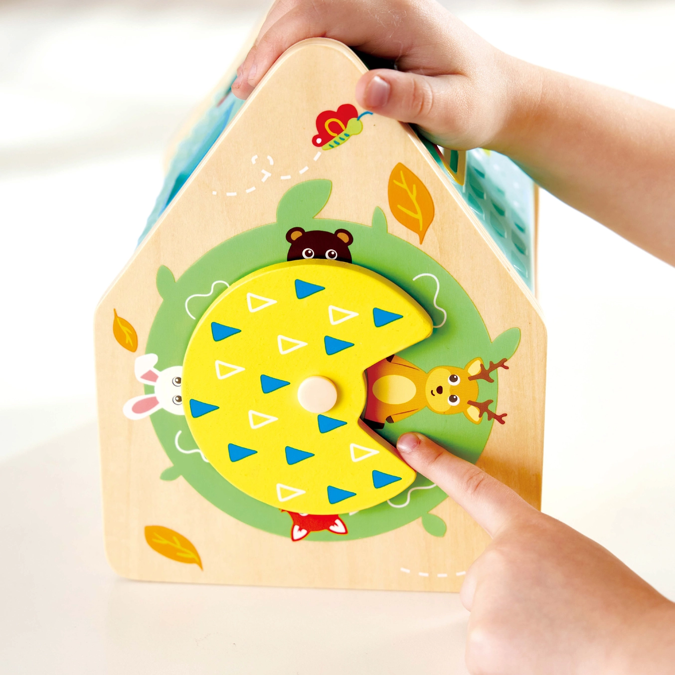 Hape Toys Hape Critter House Shape Sorter