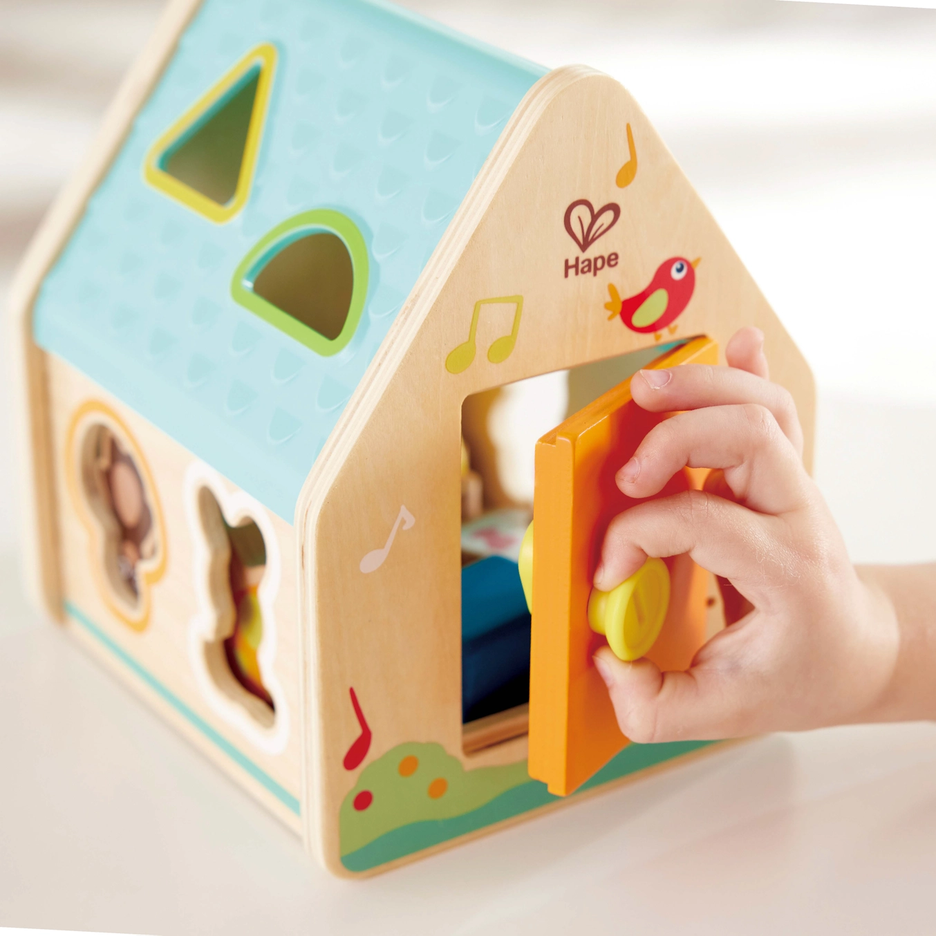 Hape Toys Hape Critter House Shape Sorter